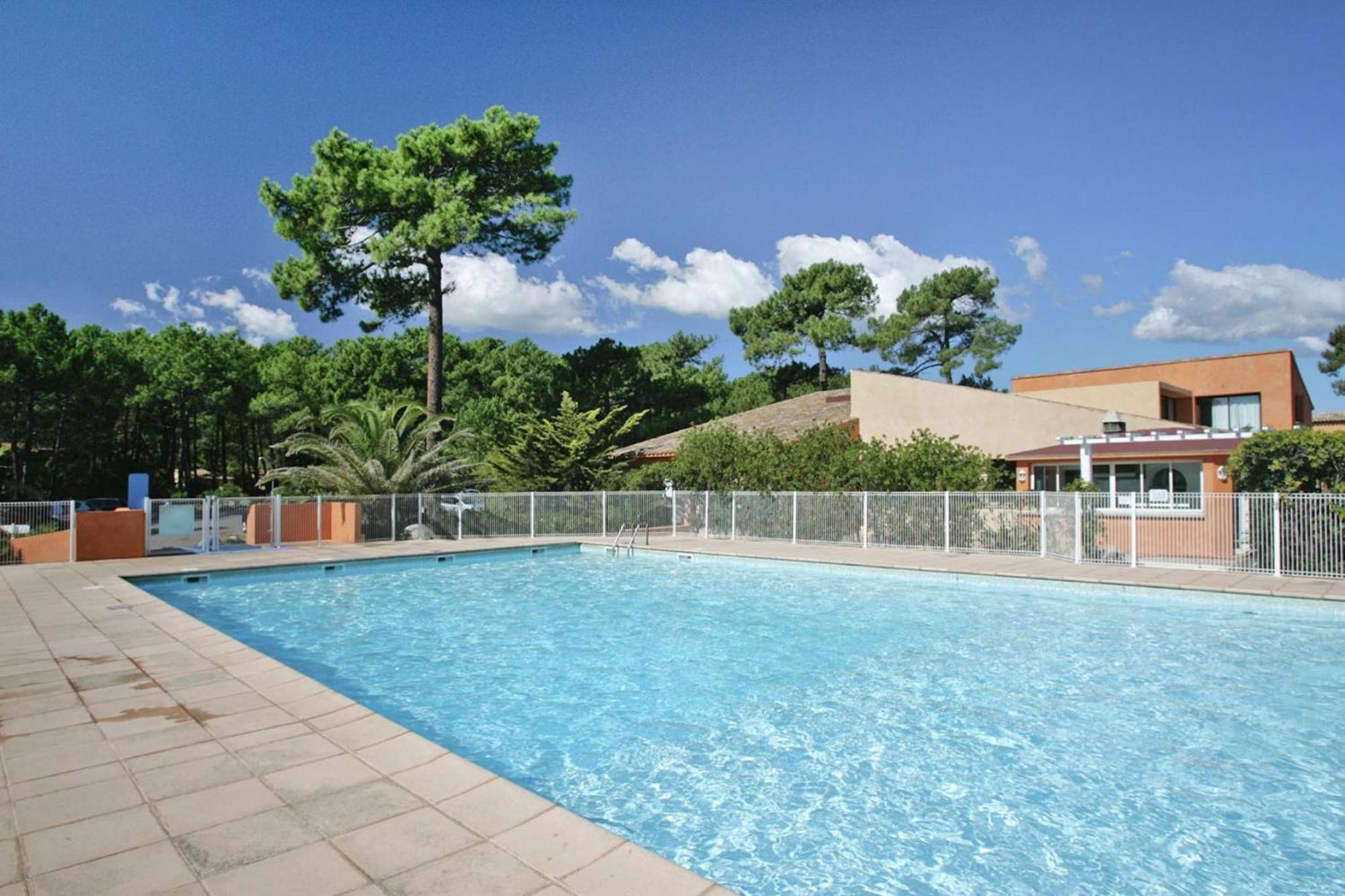 Lovely Apartment In Borgo With Shared Pool מראה חיצוני תמונה