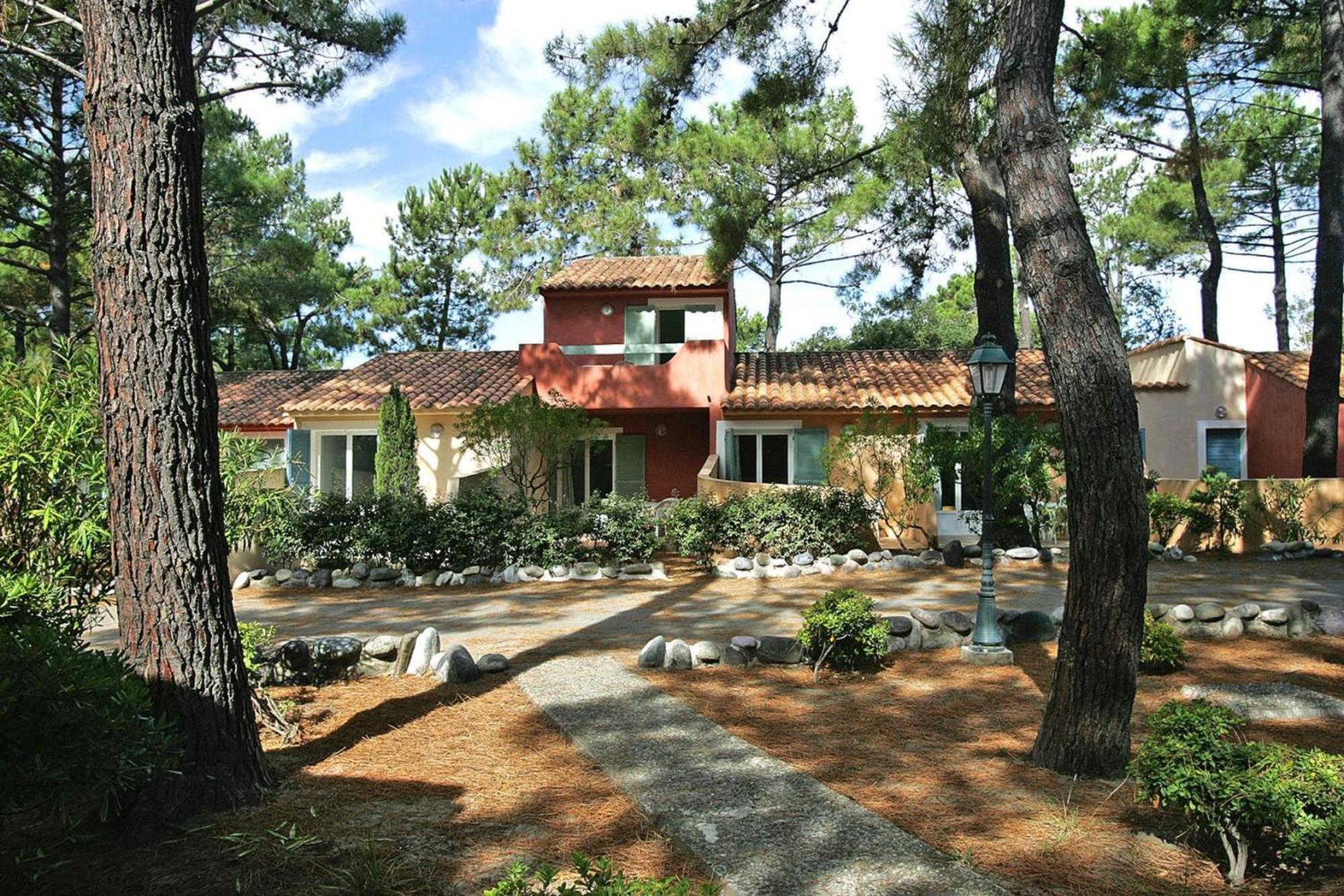 Lovely Apartment In Borgo With Shared Pool מראה חיצוני תמונה