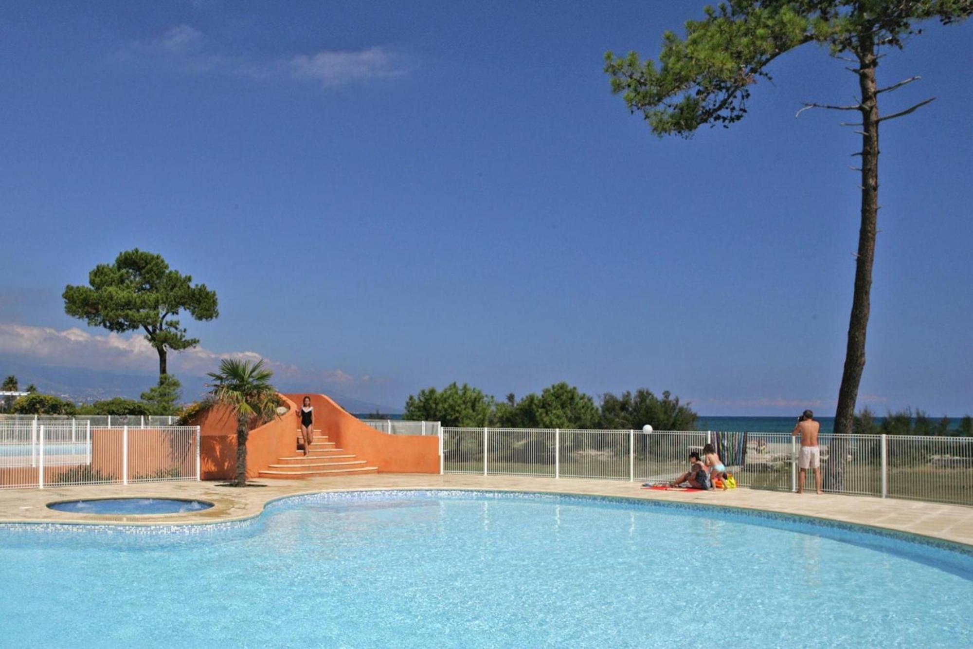 Lovely Apartment In Borgo With Shared Pool מראה חיצוני תמונה